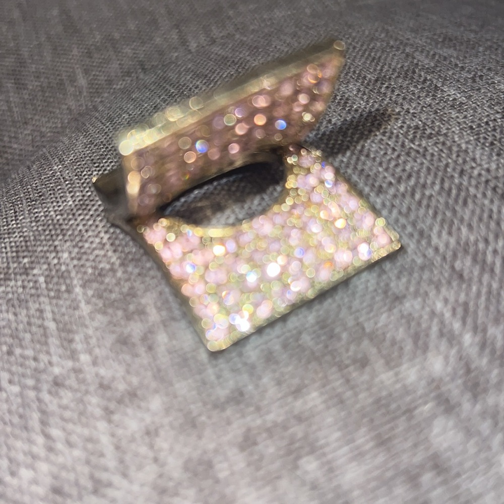 Pink ring - Picture 3 of 6